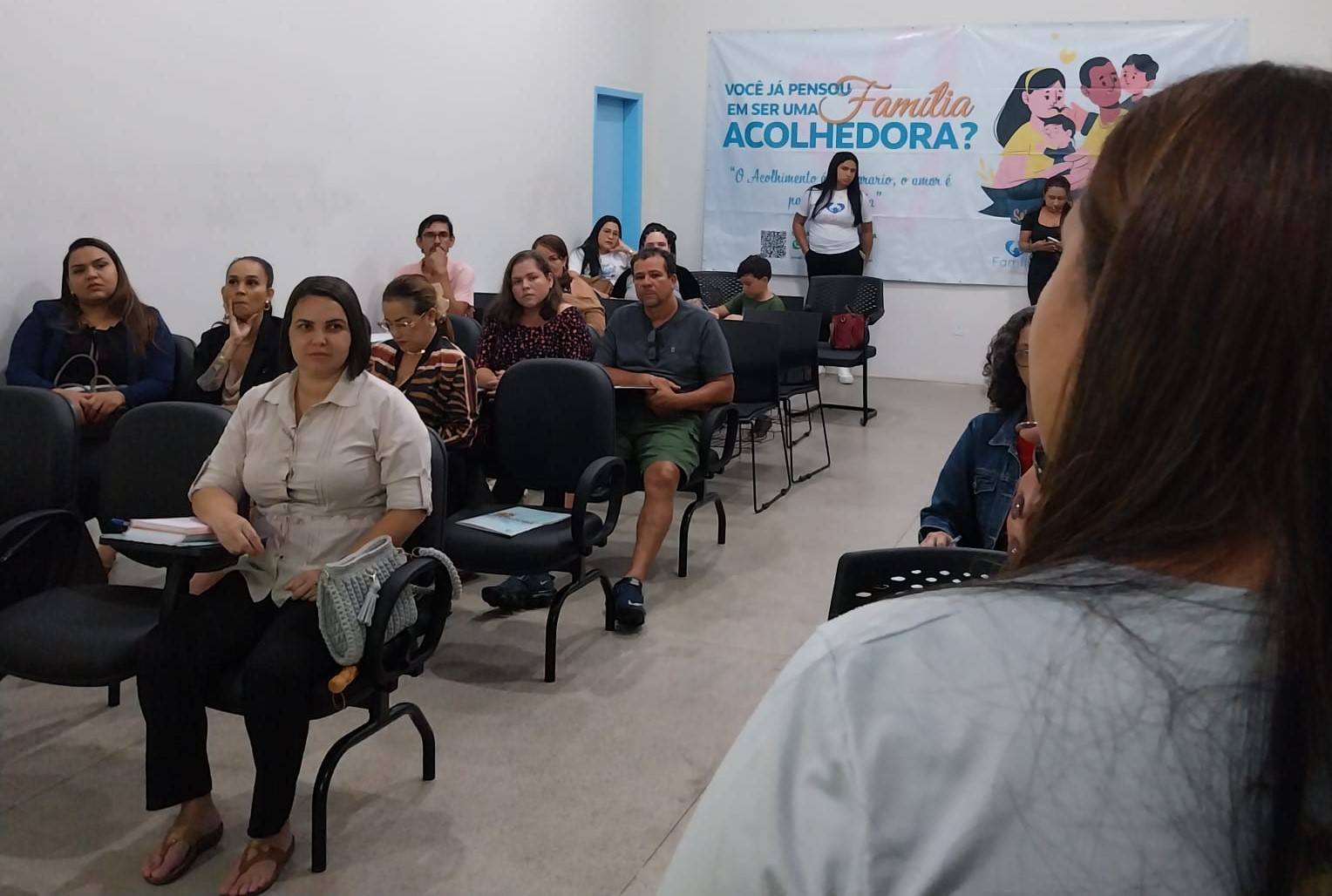 Capacitação acontece no auditório do Creas