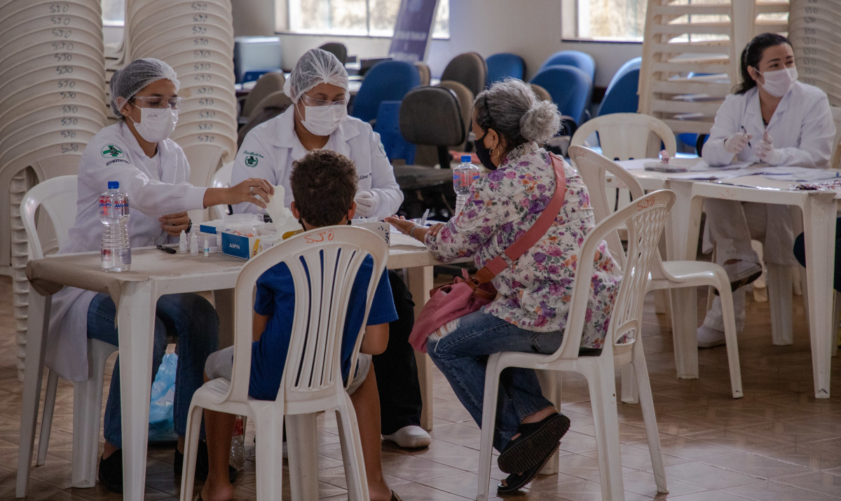 Comunidades serão atendidas por serviços de saúde e assistência social