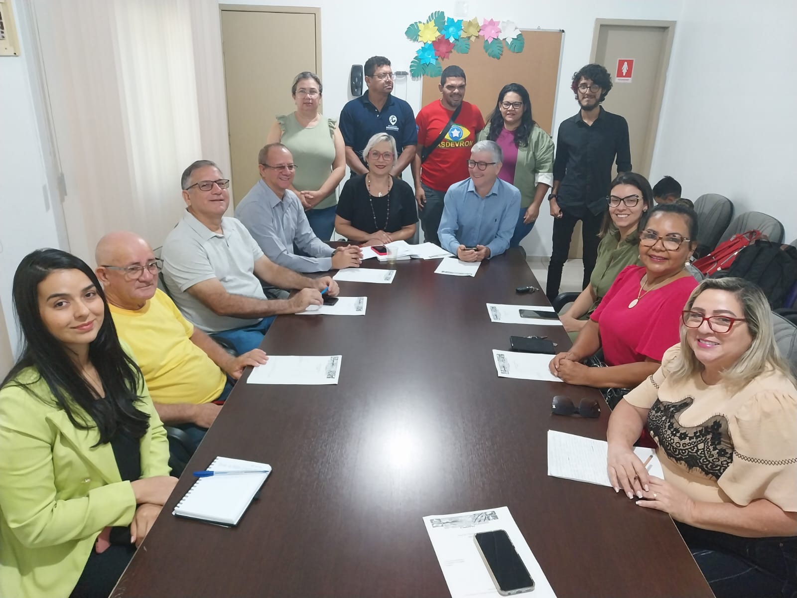 Reunião ocorreu na manhã desta quinta-feira (8) na Casa dos Conselhos